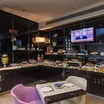 Quality Palace مونتيروتوندو