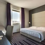 فندق Quality Palace 4*