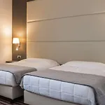 Quality Palace 4*