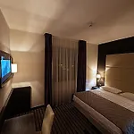 Quality Palace 4* مونتيروتوندو
