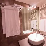 Quality Palace 4* مونتيروتوندو