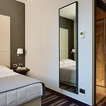 Quality Palace فندق مونتيروتوندو