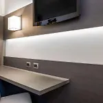 Quality Palace 4*